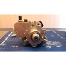 Топливный насос тнвд Мерседес BOSCH 0445010341 CP3 Mercedes A6400700701 w245 2.0 cdi